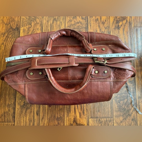Floto Leather Duffle Bag - Picture 14 of 16